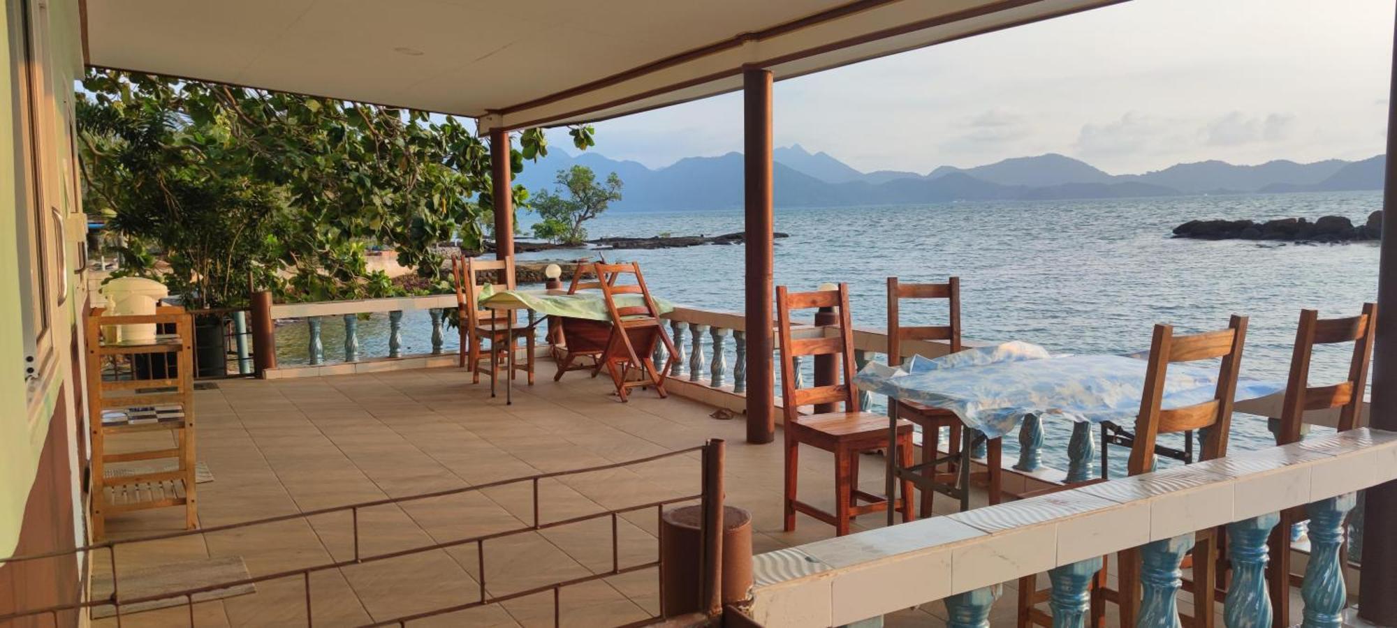 Chattong Resort Trat Bagian luar foto