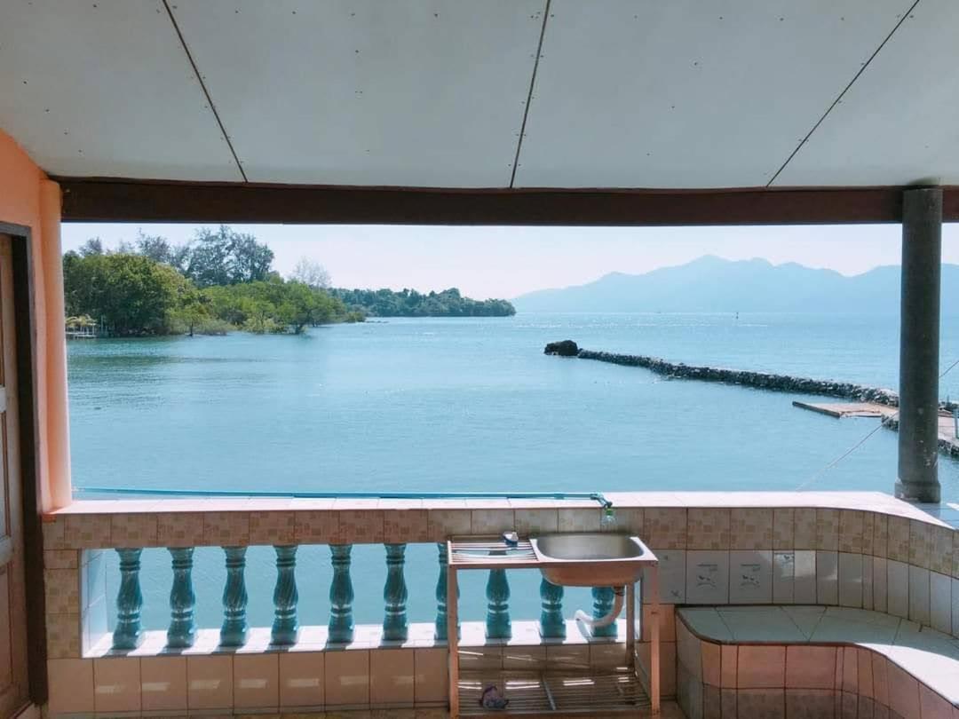 Chattong Resort Trat Bagian luar foto