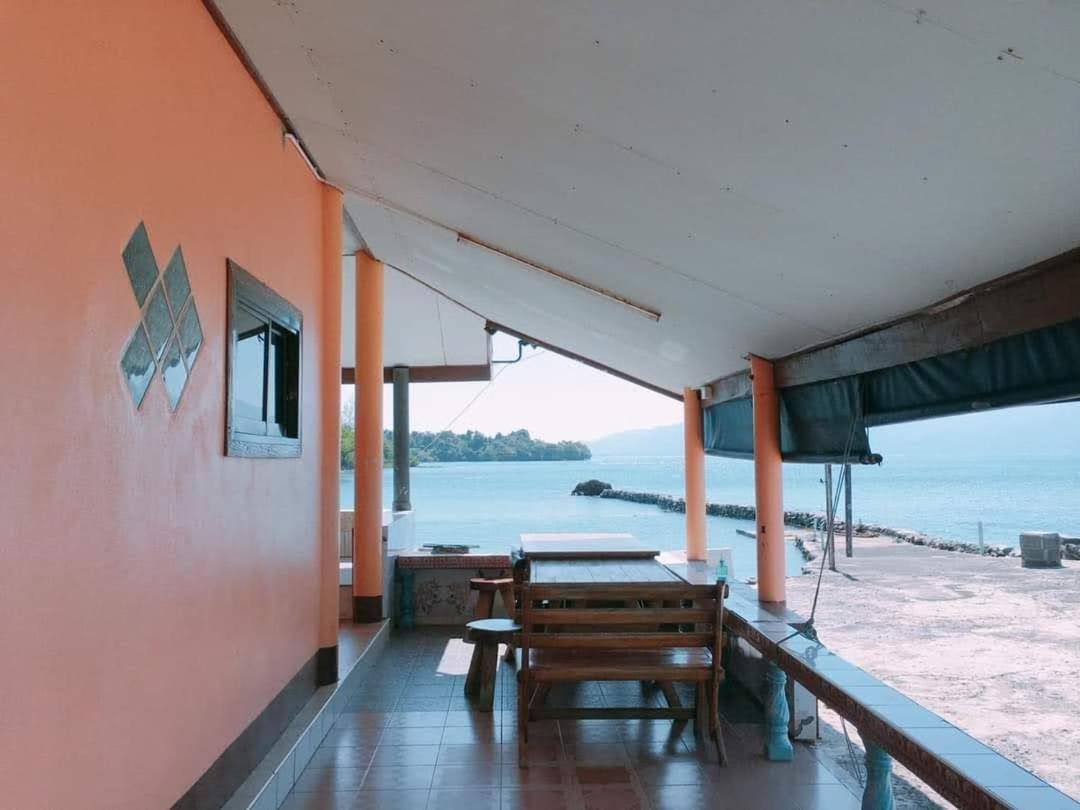 Chattong Resort Trat Bagian luar foto